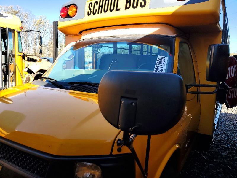 2015 Chev 2015 Collins Bantam G4500-School Bus