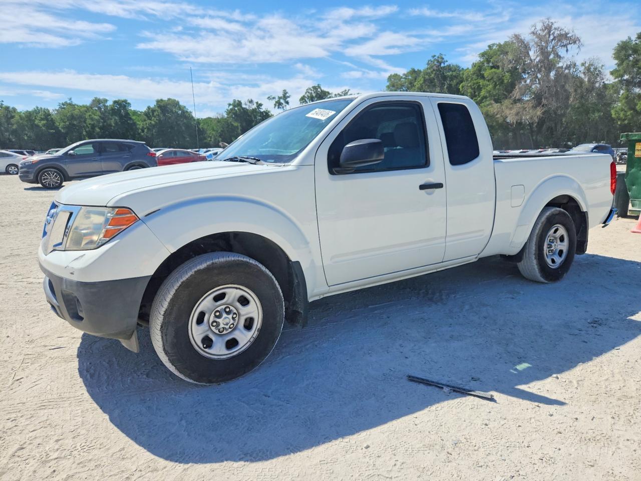 2015 Nissan Frontier S