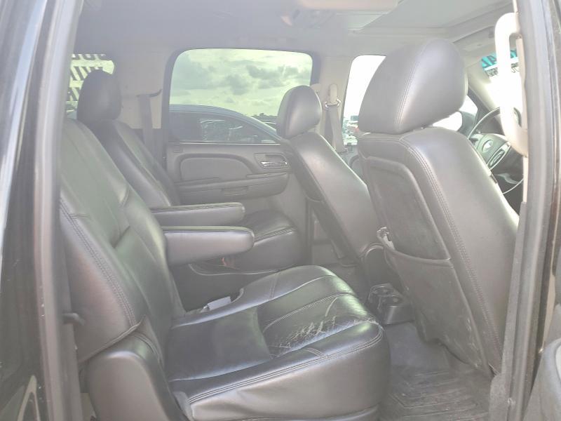 2012 Chevrolet Suburban K1500 lt