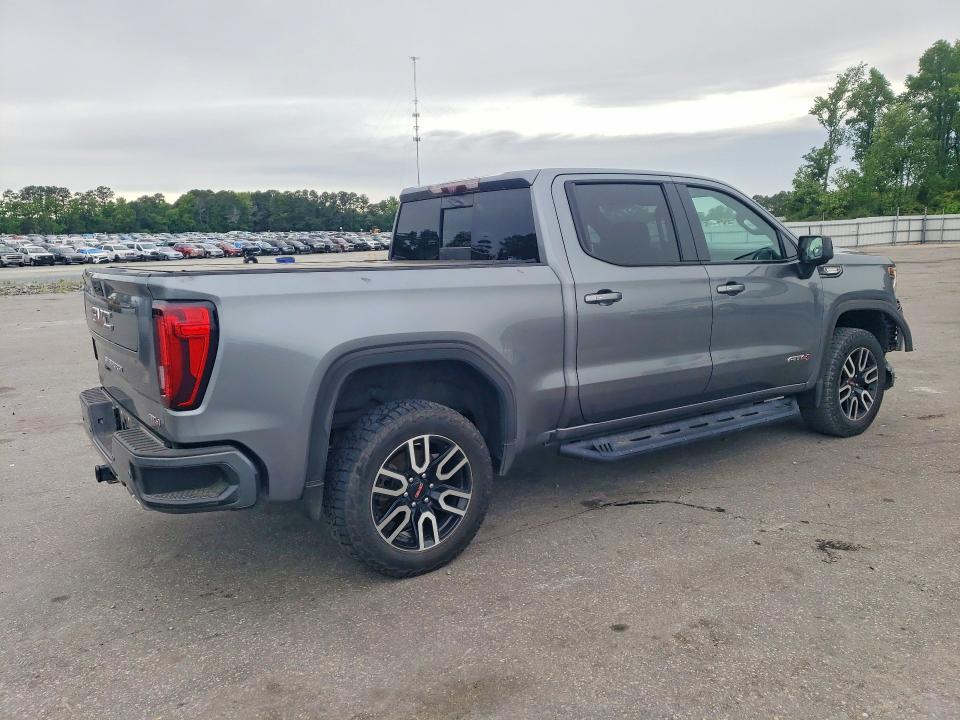 2021 GMC Sierra K1500 AT4