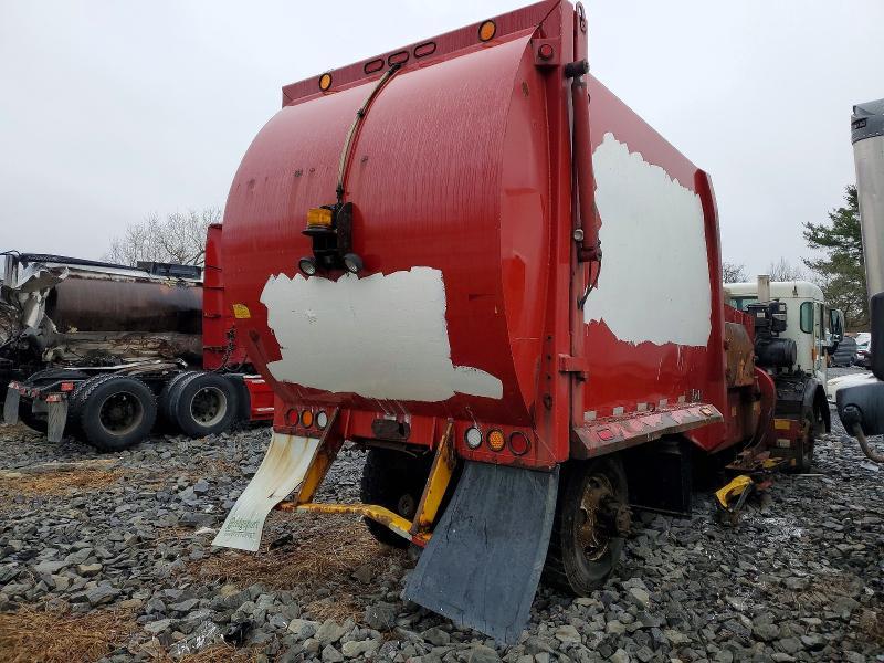 2016 Peterbilt 320 Refuse Truck