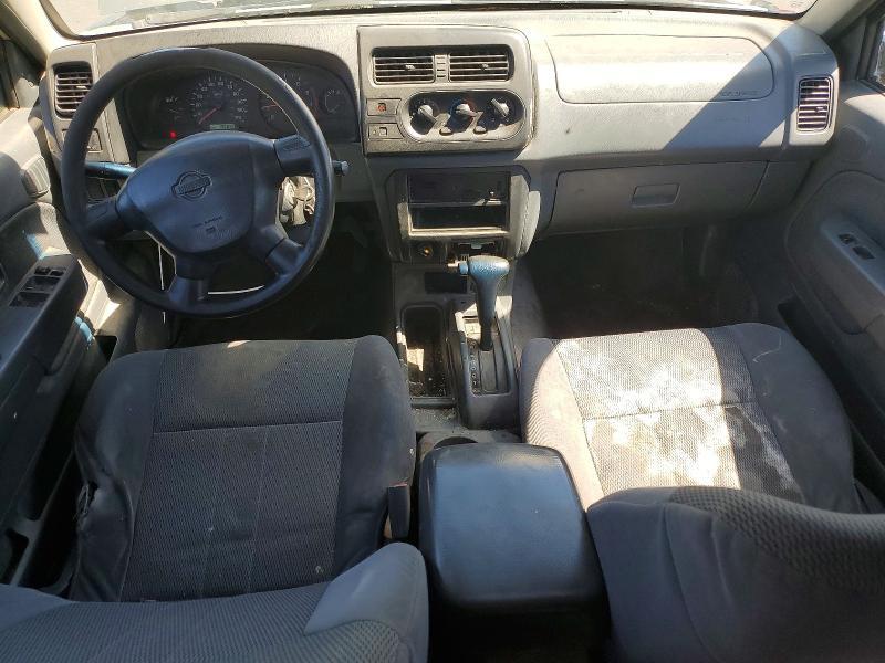 2001 Nissan Frontier XE