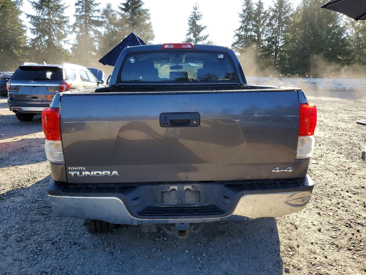 2011 Toyota Tundra Grade