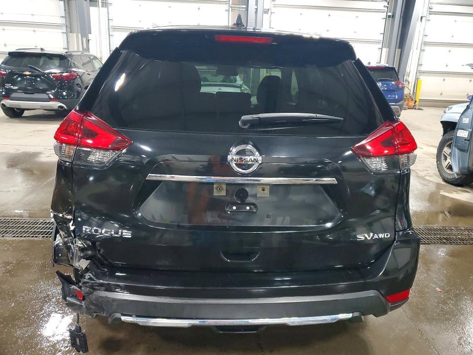 2018 Nissan Rogue sv