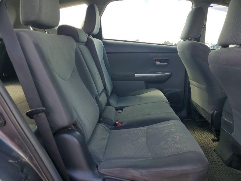 2014 Toyota Prius v two