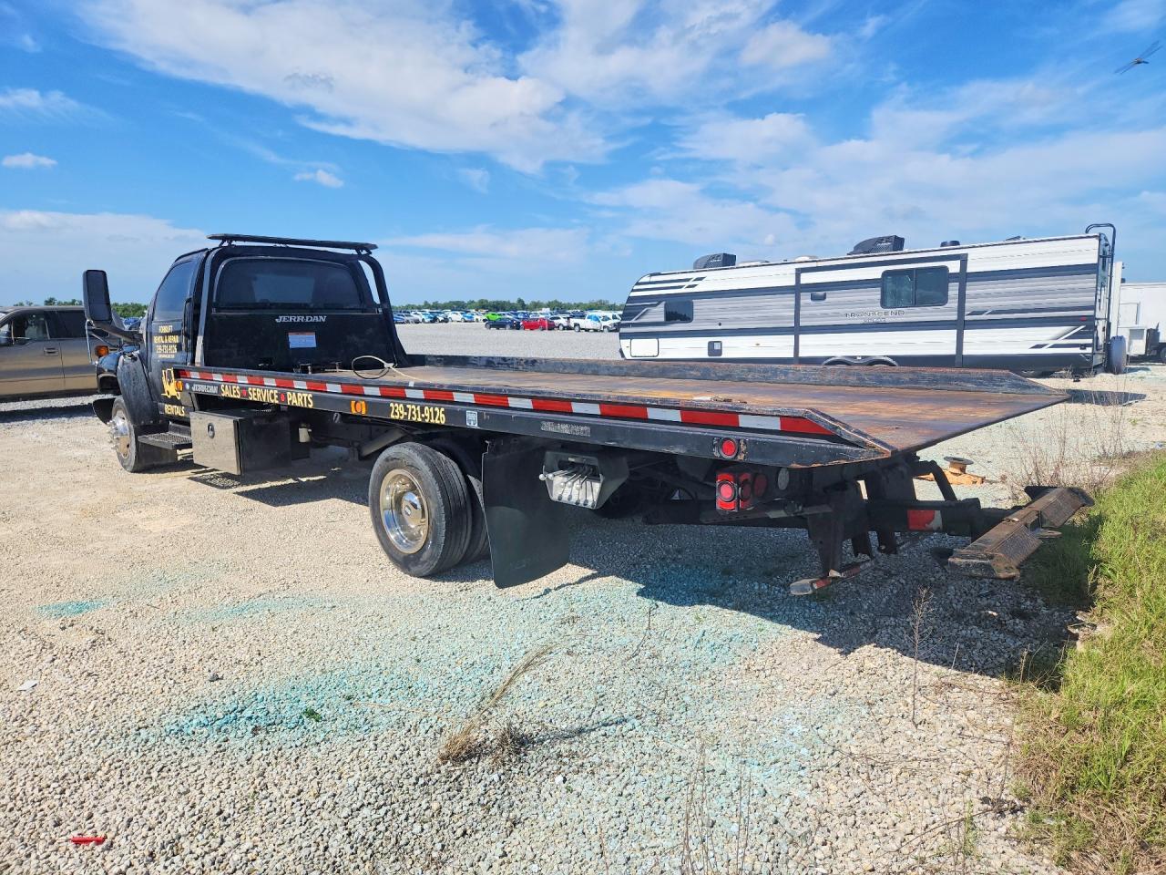 2007 Chevrolet C5500 Rollback Truck
