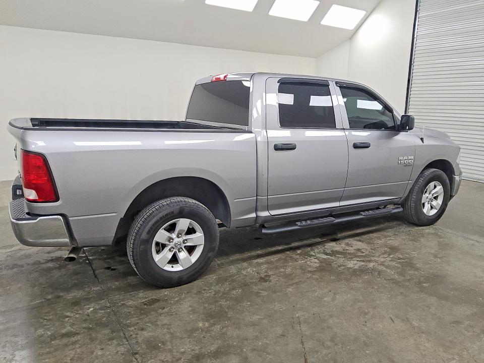2022 Dodge RAM 1500 Classic SLT