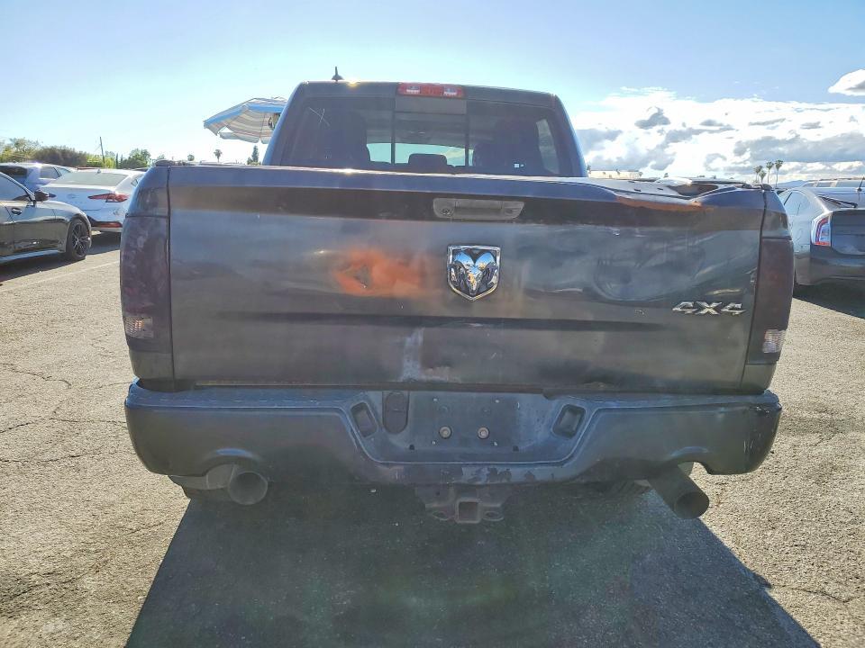2016 Dodge RAM 1500 Sport