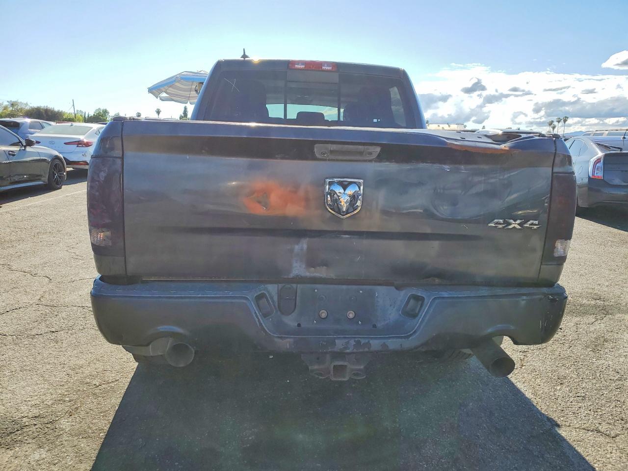 2016 Dodge RAM 1500 Sport