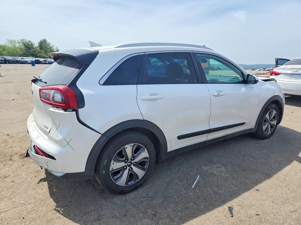 2017 KIA Niro lx