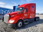 2016 Kenworth T680 Semi Truck