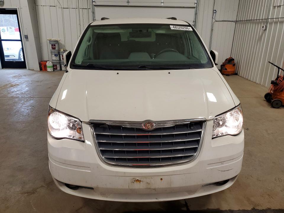 2010 Chrysler Town & Country Touring