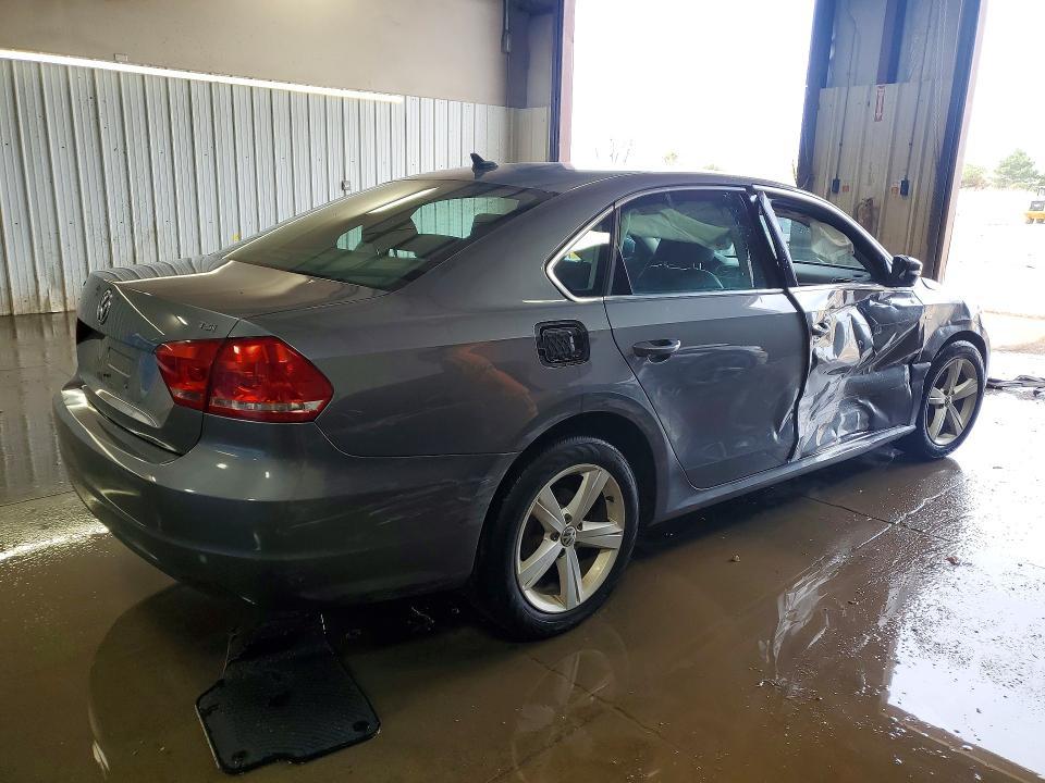 2015 Volkswagen Passat s