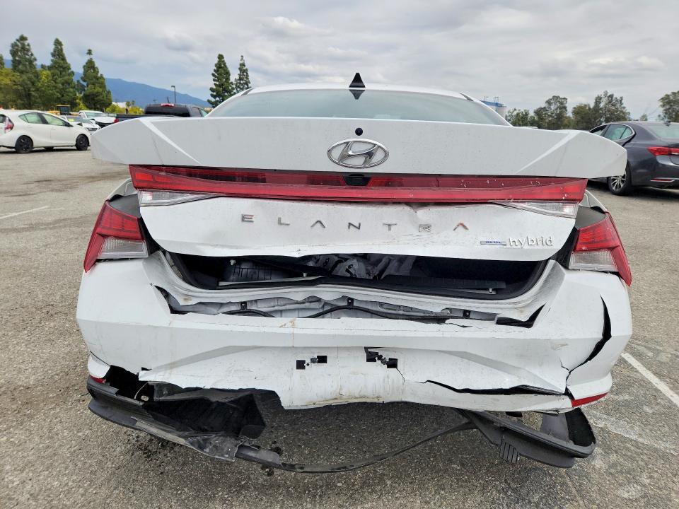 2023 Hyundai Elantra Blue