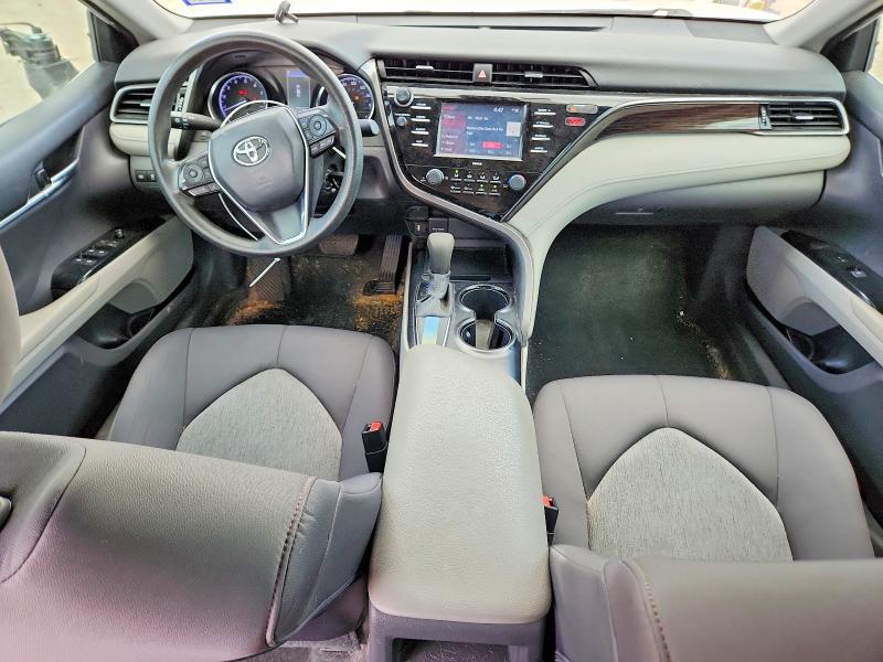 2020 Toyota Camry le