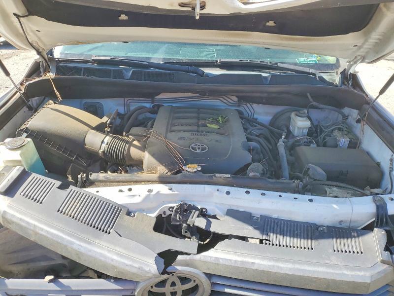 2014 Toyota Tundra Crewmax SR5