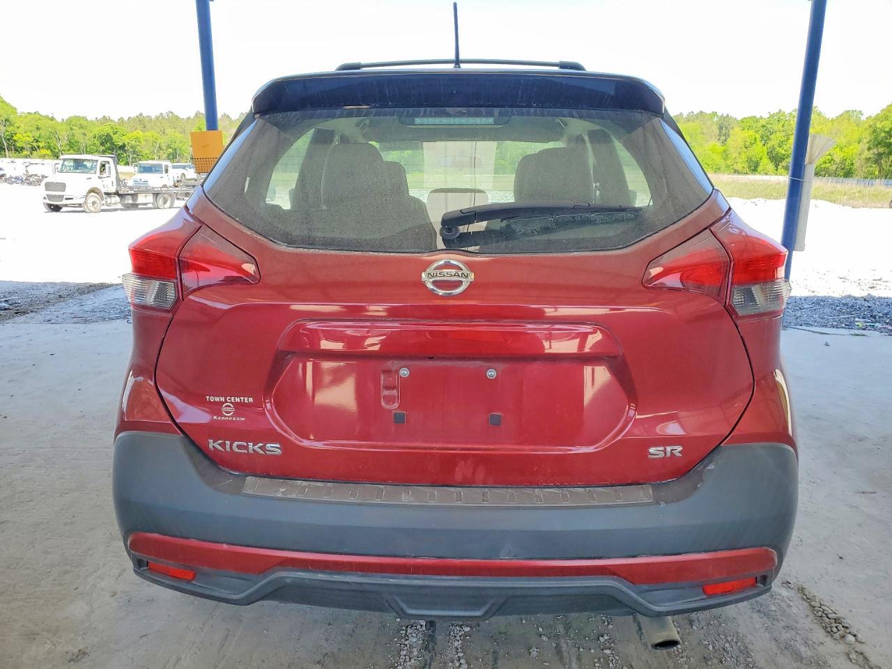 2019 Nissan Kicks sr