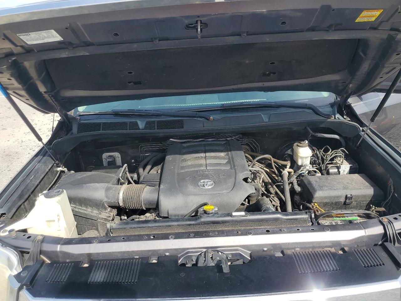 2017 Toyota Tundra SR5