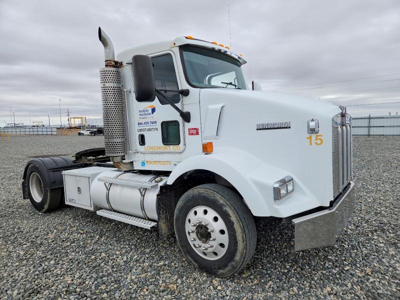 2005 Kenworth Constructi-semi Truck