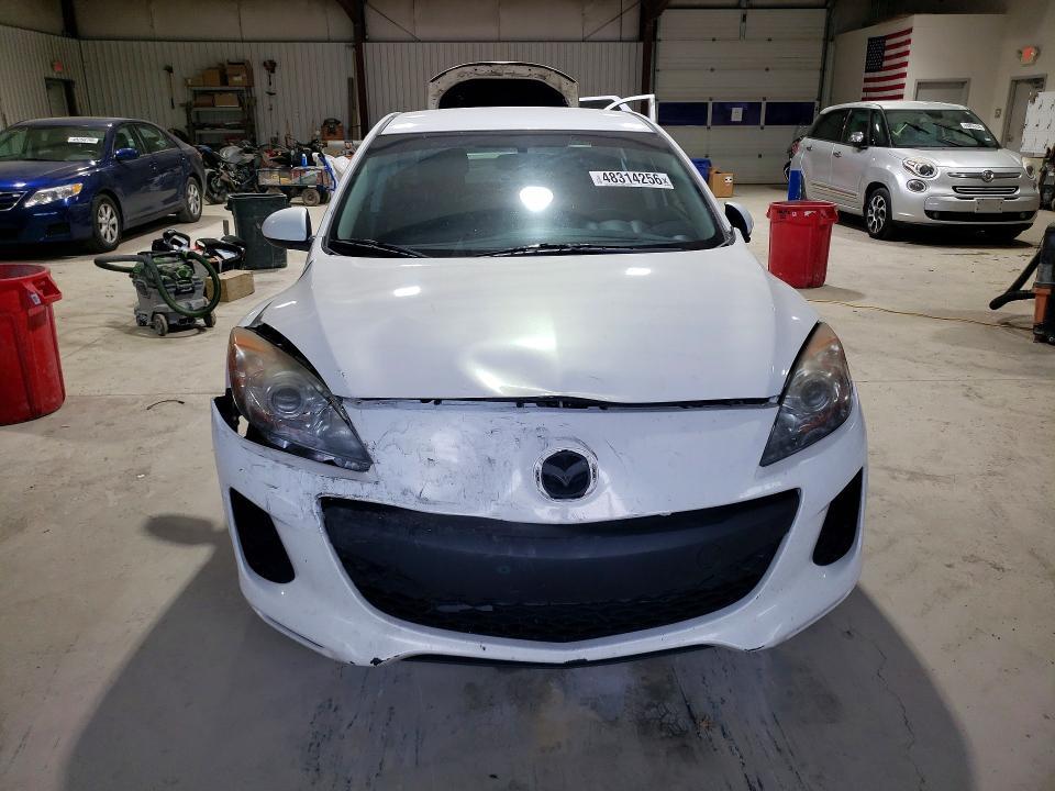 2013 Mazda 3 I
