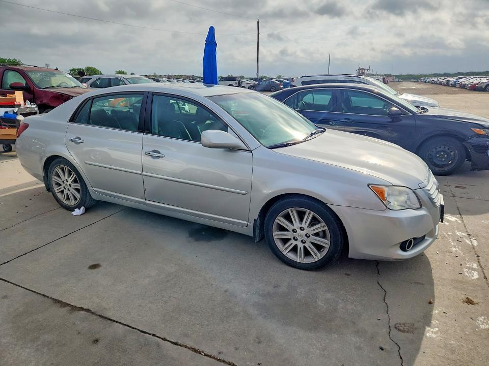 2010 Toyota Avalon Limited