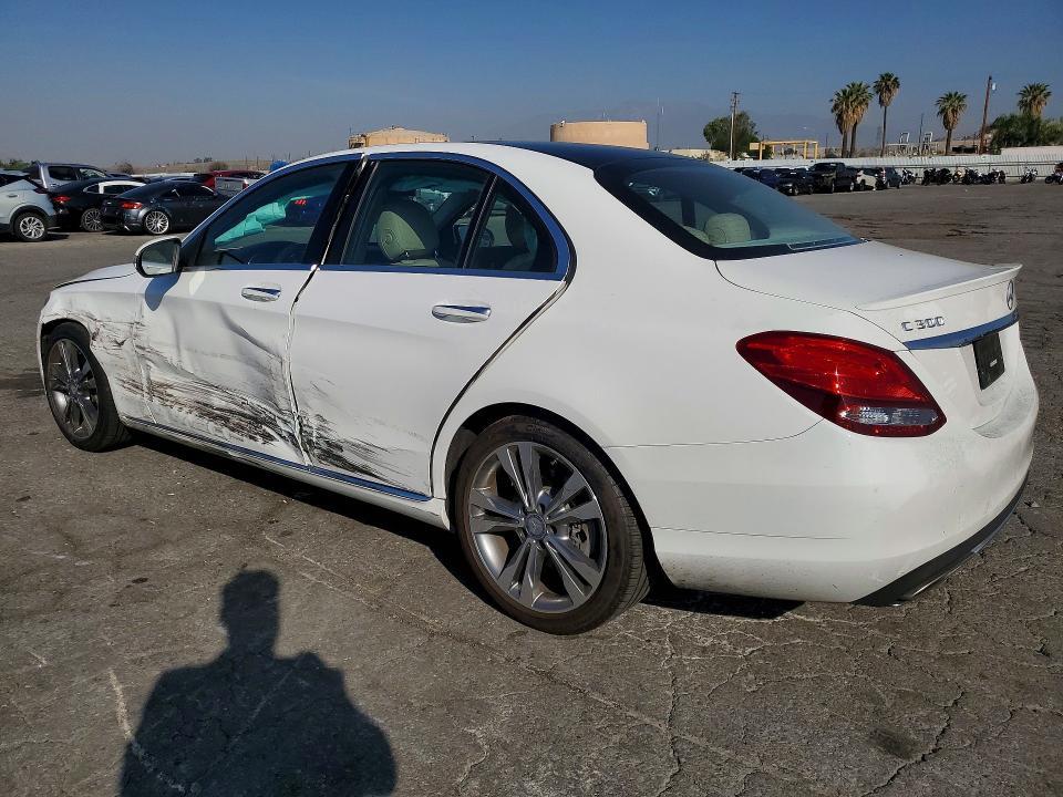 2016 Mercedes-Benz C300