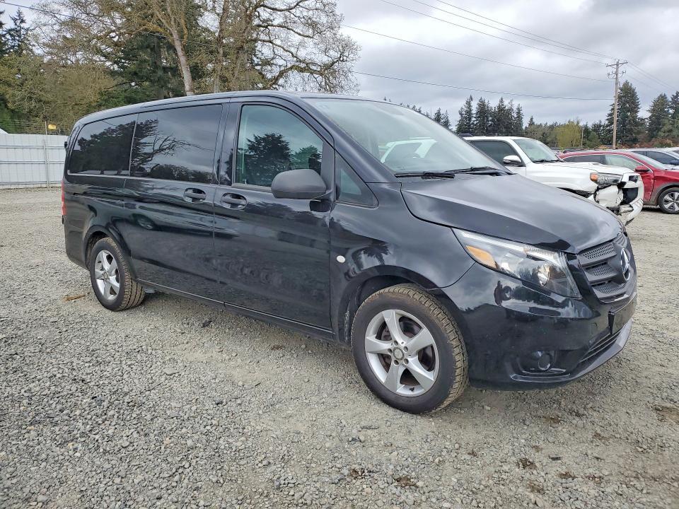 2018 Mercedes-Benz Metris