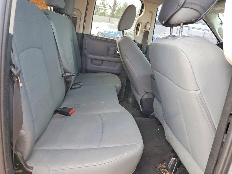 2015 Dodge RAM 1500 SLT