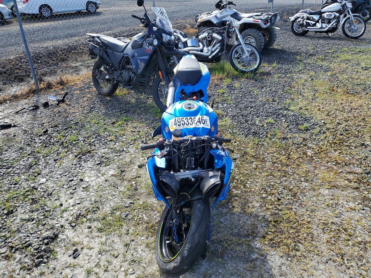 2015 Suzuki GSX-R1000