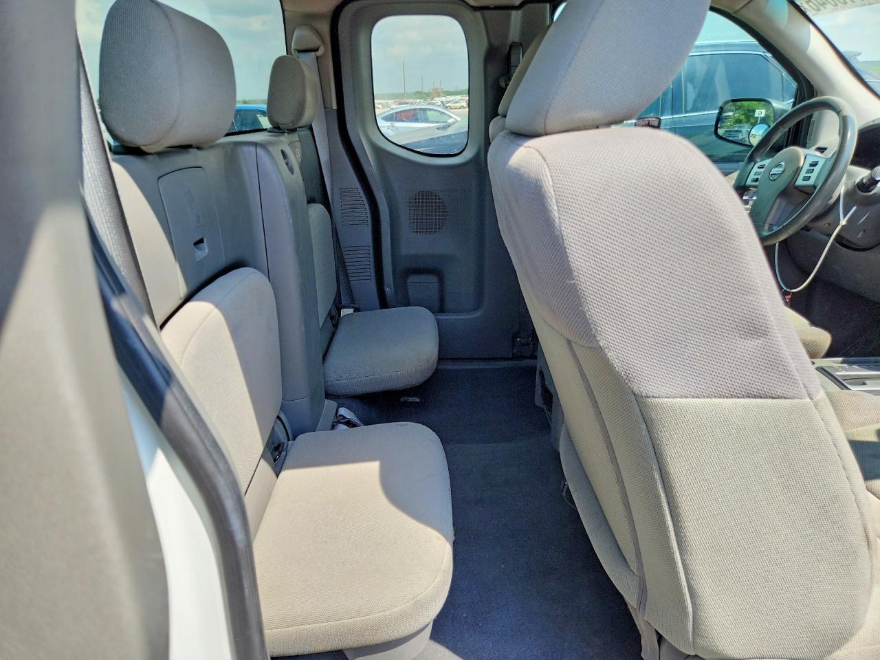 2018 Nissan Frontier S