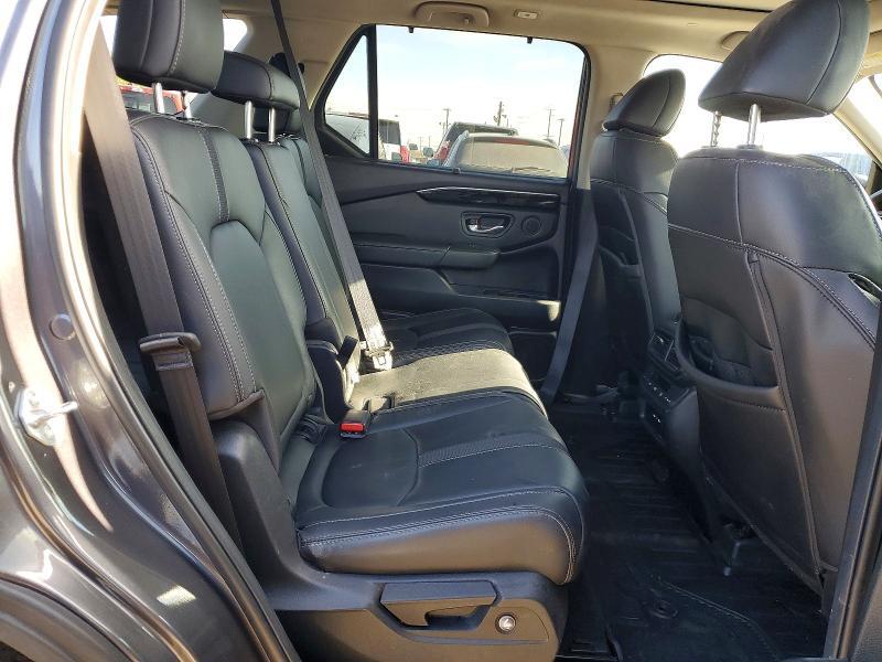 2025 Honda Pilot Touring