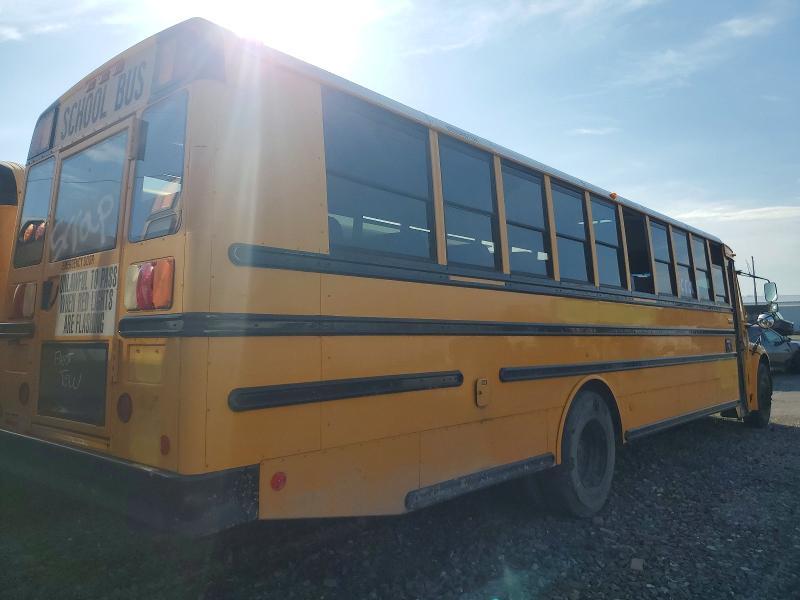 2012 Freigliner 2012 Thomas SAF-T-LINER C2-School Bus