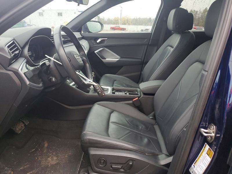 2022 Audi Q3 Premium 40