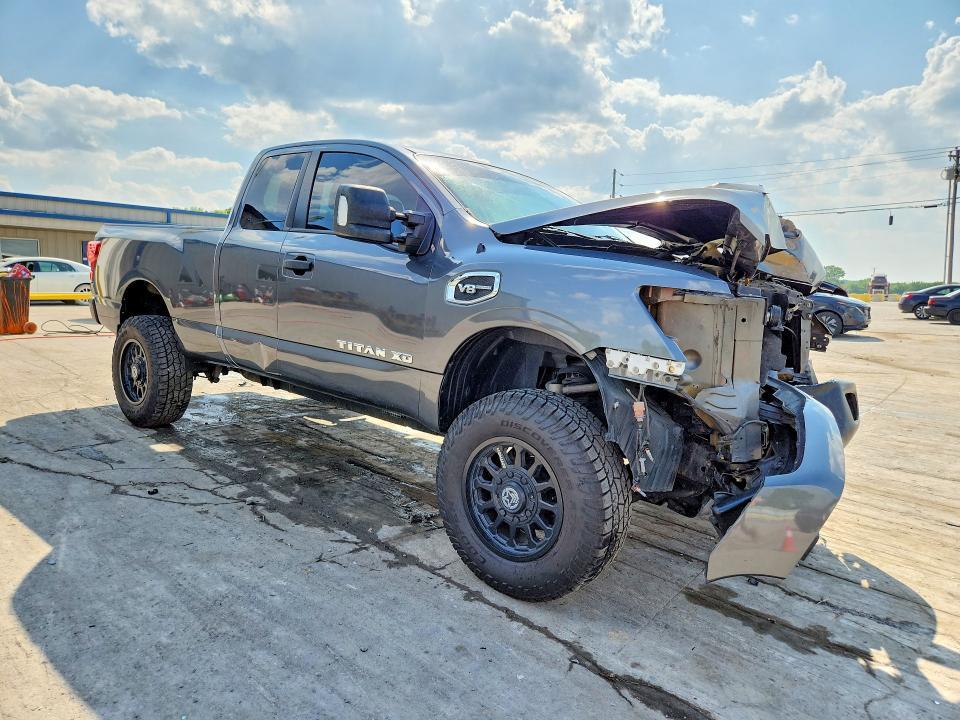 2018 Nissan Titan XD S