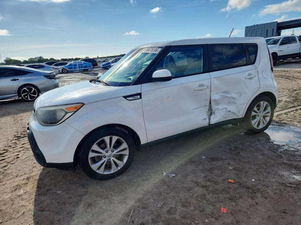 2015 KIA Soul +