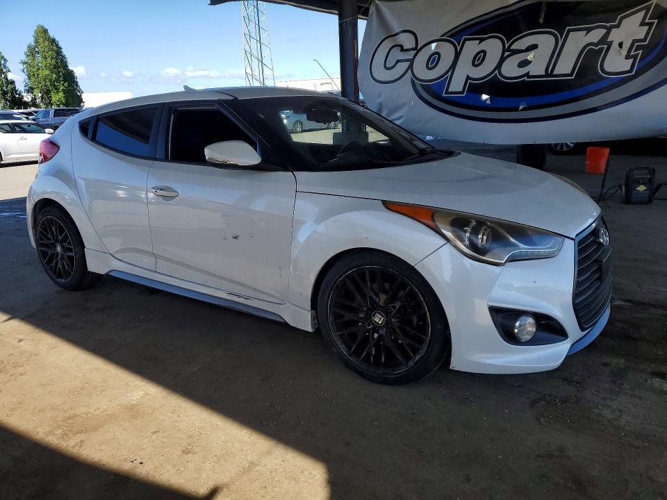 2015 Hyundai Veloster Turbo
