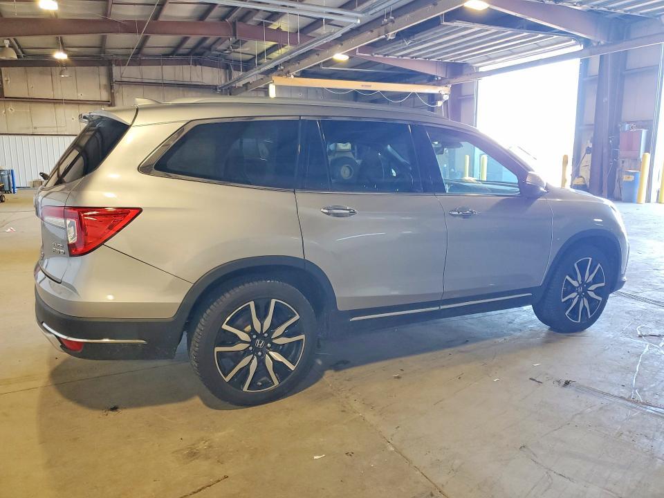 2022 Honda Pilot Elite