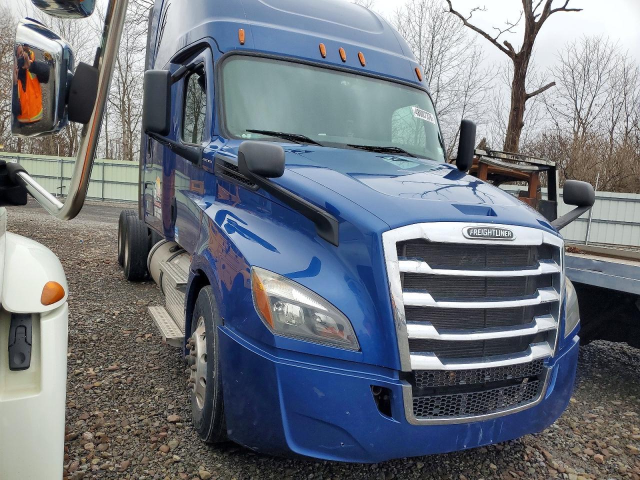 2020 Freightliner Cascadia 126 Semi Truck