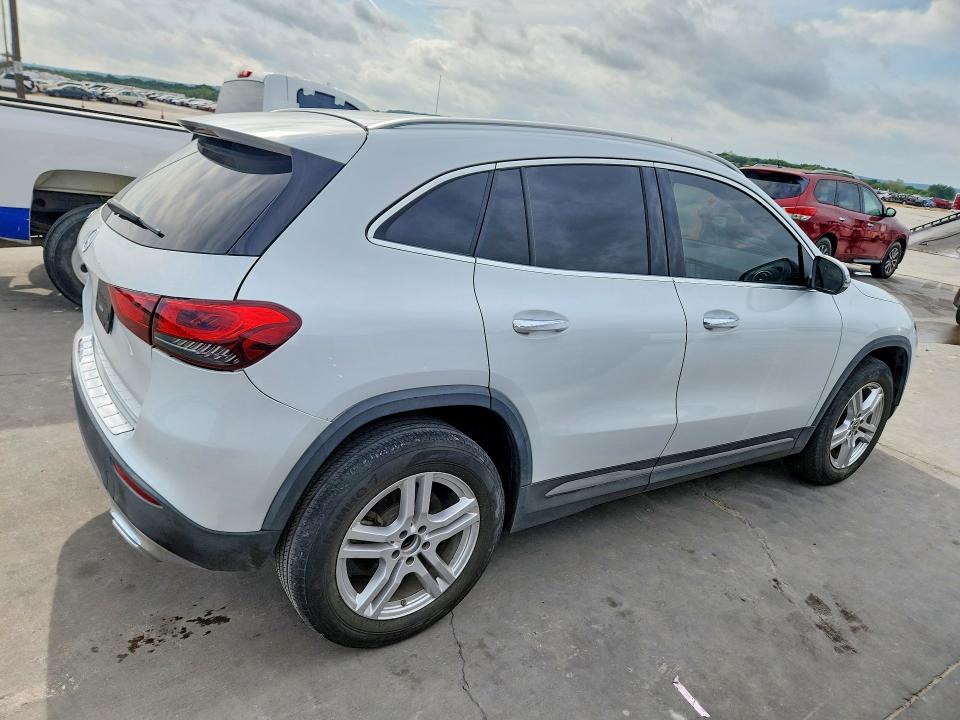 2021 Mercedes-Benz Gla 250