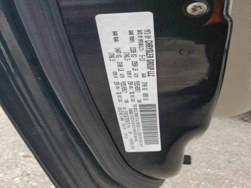 2013 Chrysler Town & Country Touring