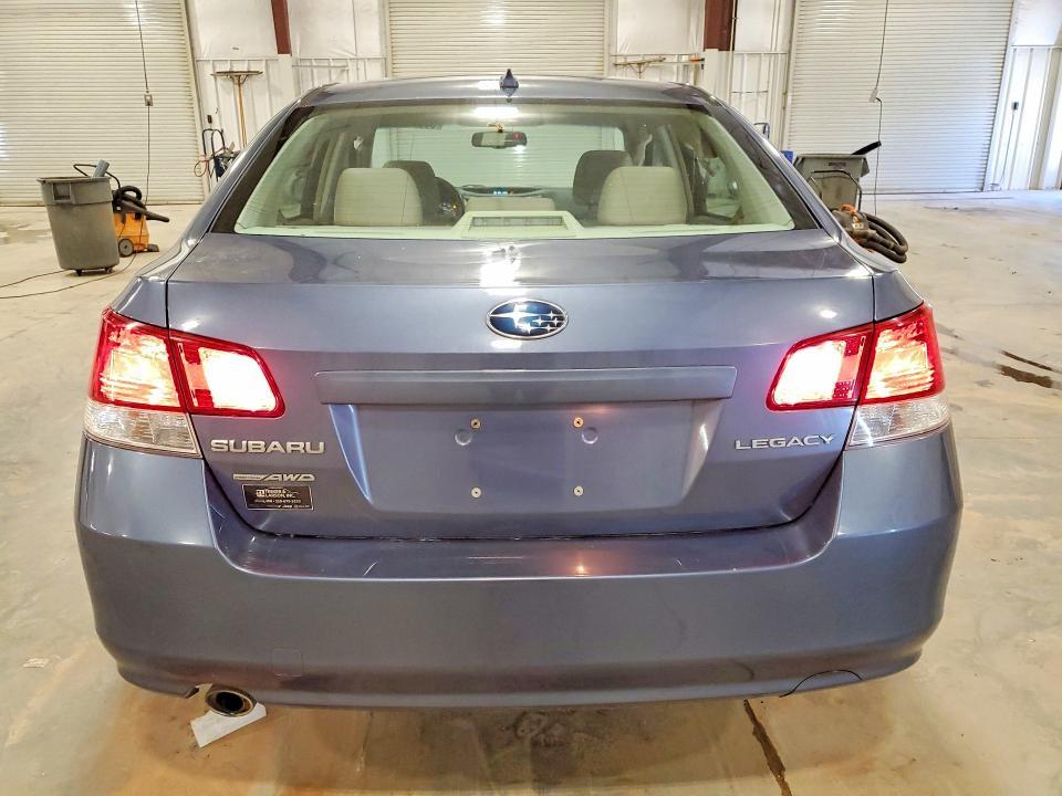2014 Subaru Legacy 2.5i Premium