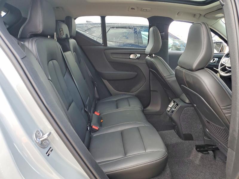 2026 Volvo Xc40 Plus