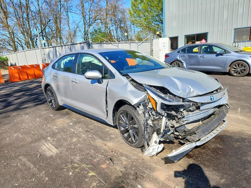 2024 Toyota Corolla Hybrid se