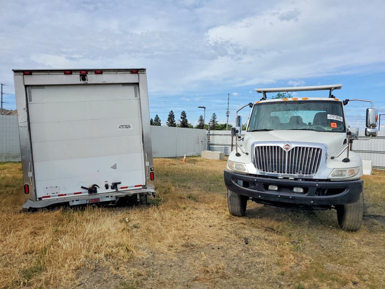 2020 International MV607-Semi Truck