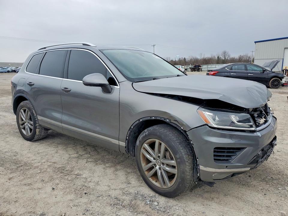 2015 Volkswagen Touareg V6