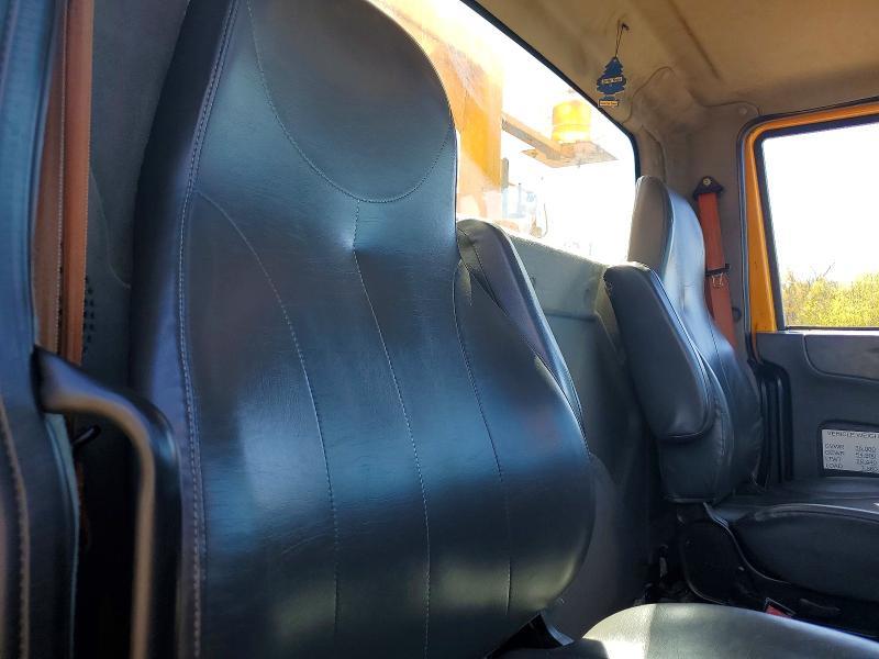 2011 International 4400 Bucket Truck