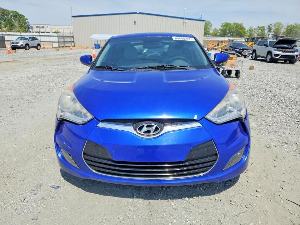 2012 Hyundai Veloster Base