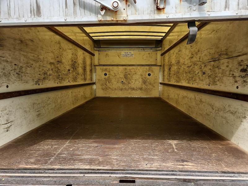 2008 Ford E350 BOX Truck