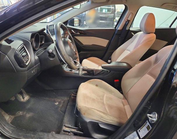 2016 Mazda 3 Sport