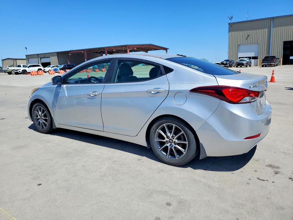 2016 Hyundai Elantra se